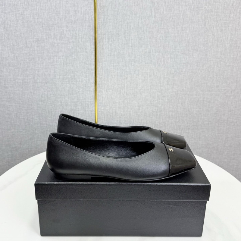 Ch**el flat shoes